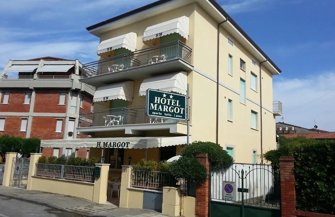 Hotel Margot-1